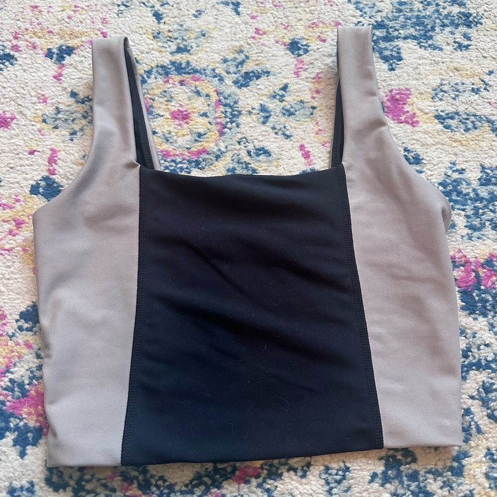 Abercrombie YPB sculptLUX Squareneck Crop Tank Top Bra - Black & Gray